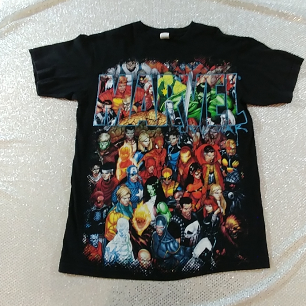 Marvel's black t-shirt with assorted characters